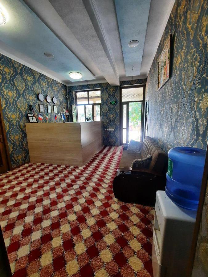 Зона Отдых Apachi В Горах Чимган Hotell Exteriör bild