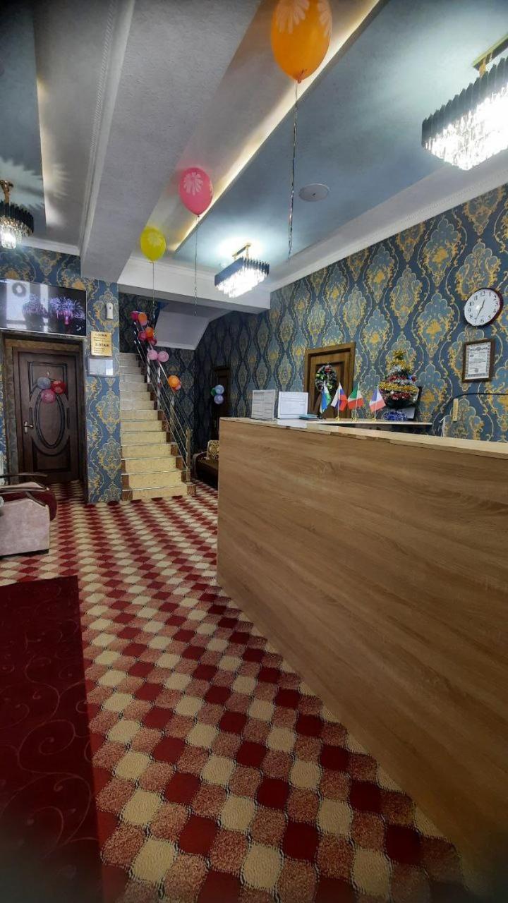 Зона Отдых Apachi В Горах Чимган Hotell Exteriör bild